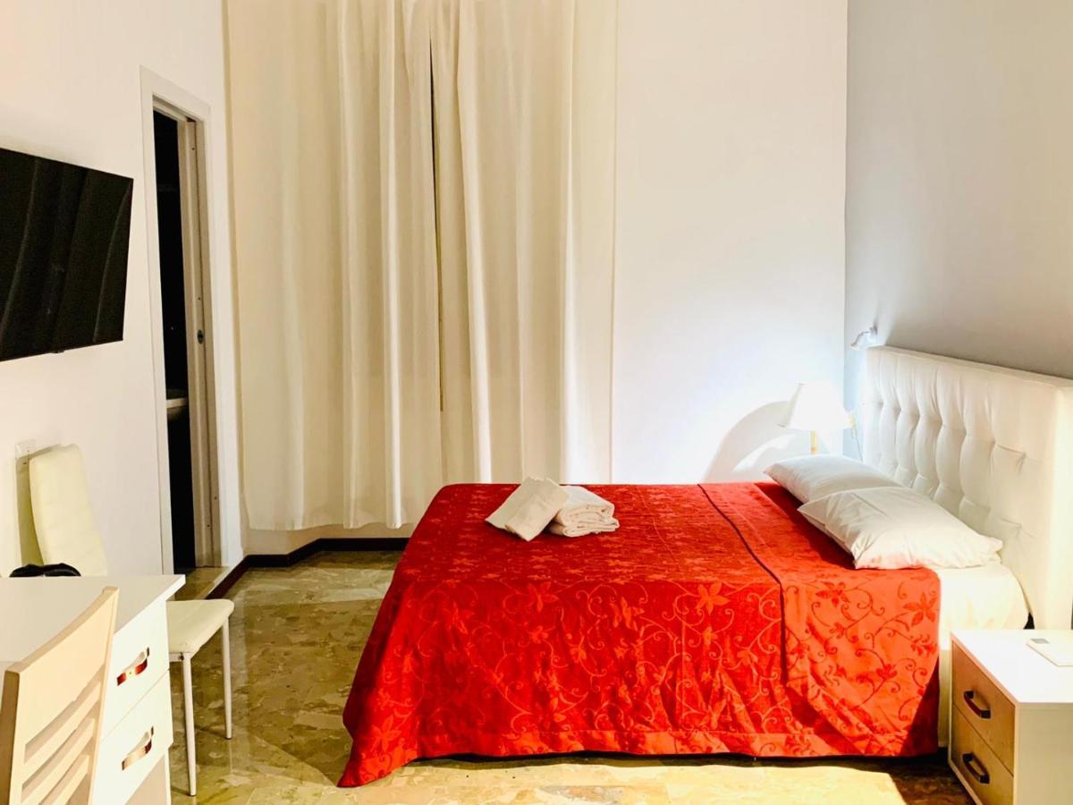 Tawhid Accomodation Roma Exterior foto