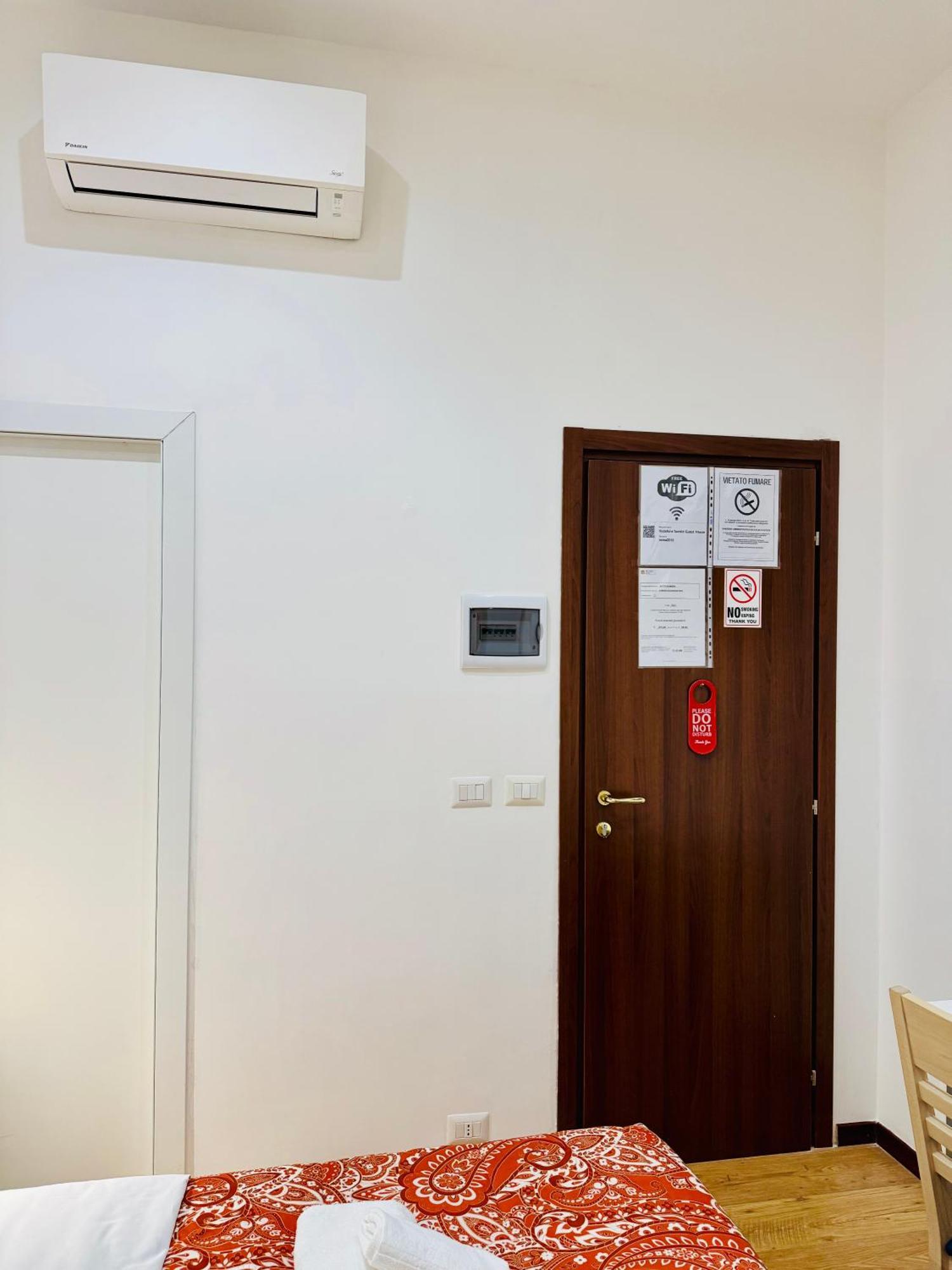 Tawhid Accomodation Roma Exterior foto